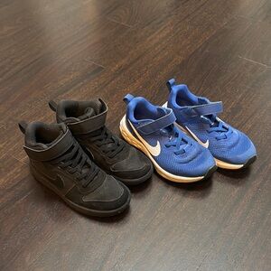Nike sneakers Boys size 12.5